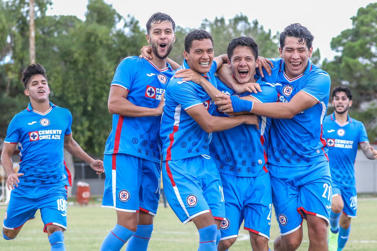 CruzAzul's tweet photo. GANÓ LA SUB20

Con goles de Luis Mario Iturbide, Jesús Haro y Rodrigo Cruz, La Máquina venció a su similar de Juárez y suma tres puntos más. 

#AzulDePorVida https://t.co/FCcM6ruJko