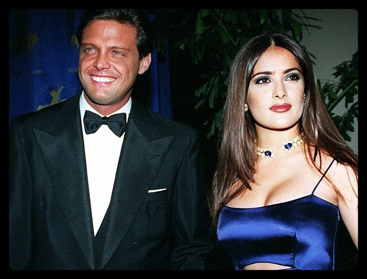 ¡Feliz Cumpleaños / Happy Birthday!  Luis Miguel x Salma Hayek. 1996  