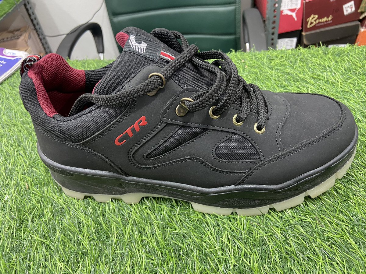 campus trekking shoes high ankle