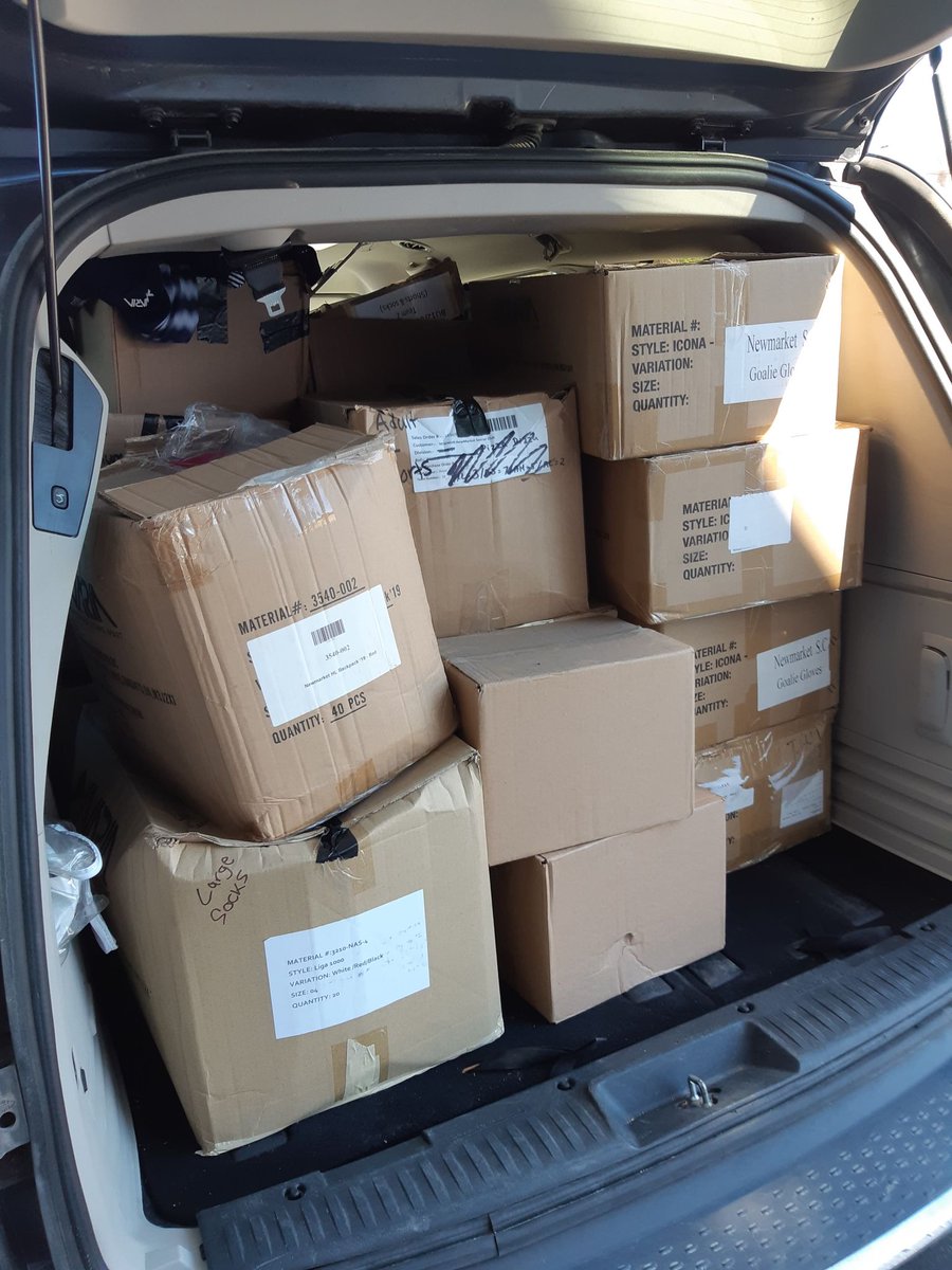 4DSDO's tweet photo. Big thanks to James Sewell &amp;  @NewmarketSoccer   for the van-load of goodies! We are so grateful!
 It takes 2 months for items to make it from Aurora all the way to Dekpor, Ghana. We'll have to wait patiently for the distribution photos!  #MakingADifference #ChangingLives https://t.co/fse1xEP7ap