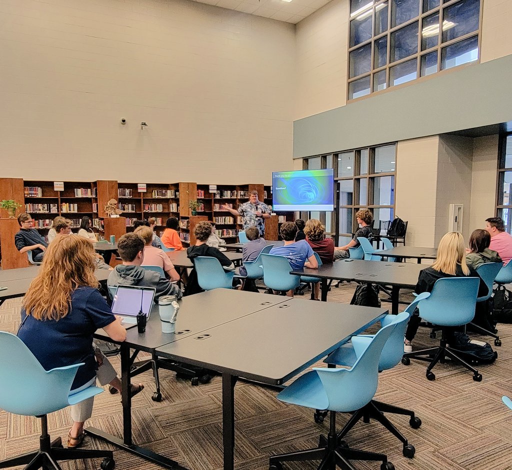 HVA STEM Academy tweet media