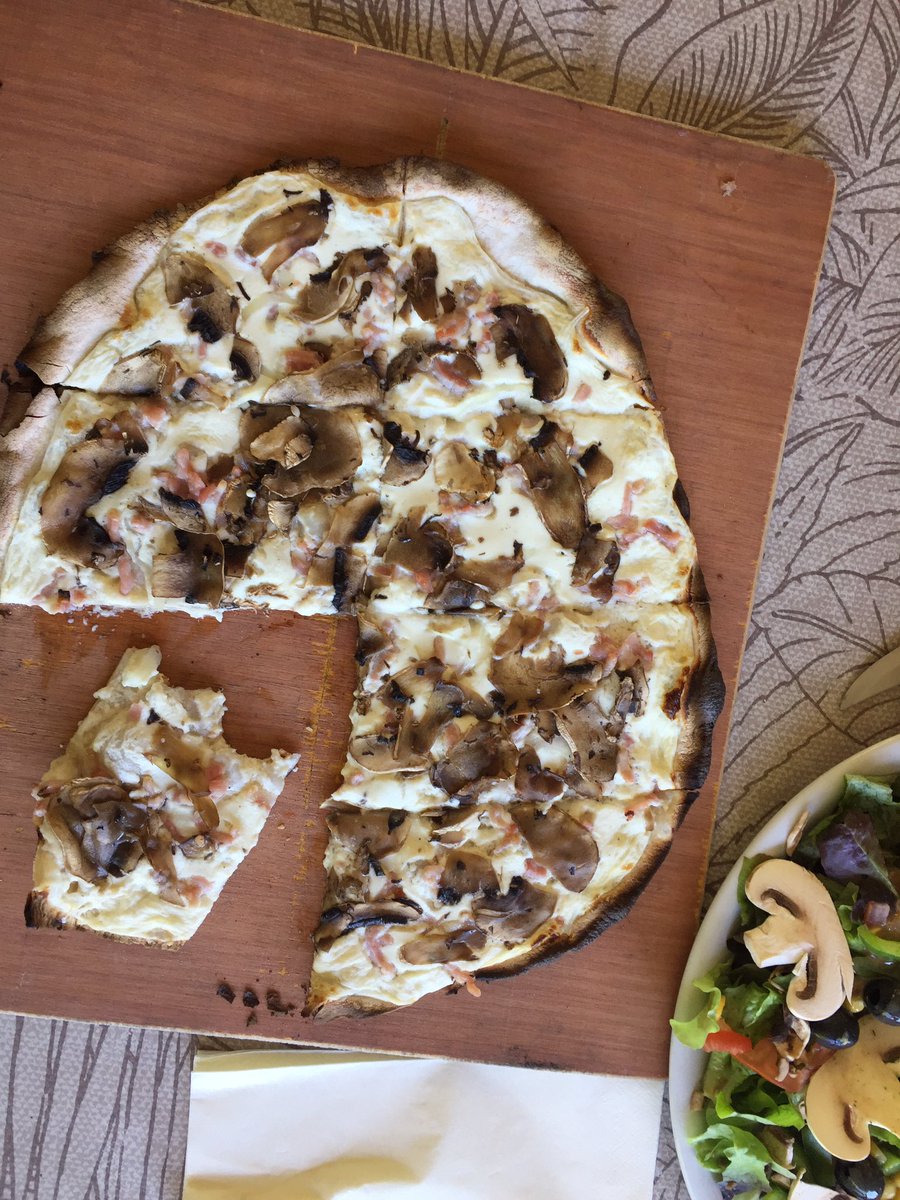 pizbube's tweet photo. Vogesen: Paradies für Sandsteinkletterer und Boulderinnen. Schöne Wälder und feine Flammkuchen wie im #griffig...
Die dazu passenden Kletter- &amp; Boulderfuhrer:
https://t.co/KTSJqKGALb
https://t.co/YUTOh9zxjV
#pizbube
#buchhandlung
#supportyourlocalbookstore
#bücherladen
@pizbube https://t.co/ZcteuKt93R
