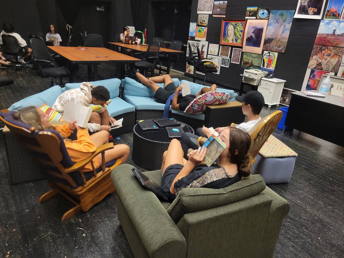 Emily Edwards tweet media