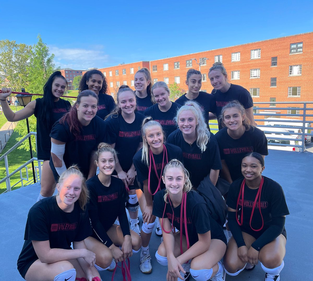 Today we wear black to stand in solidarity &amp; acknowledge that we will stand against racism. We stand for Rachel Richardson and will continue to do so to ensure this does not happen to another woman in our sport.

#BlackOutRacism #StandwithRachelRichardson 
#TalonsUp