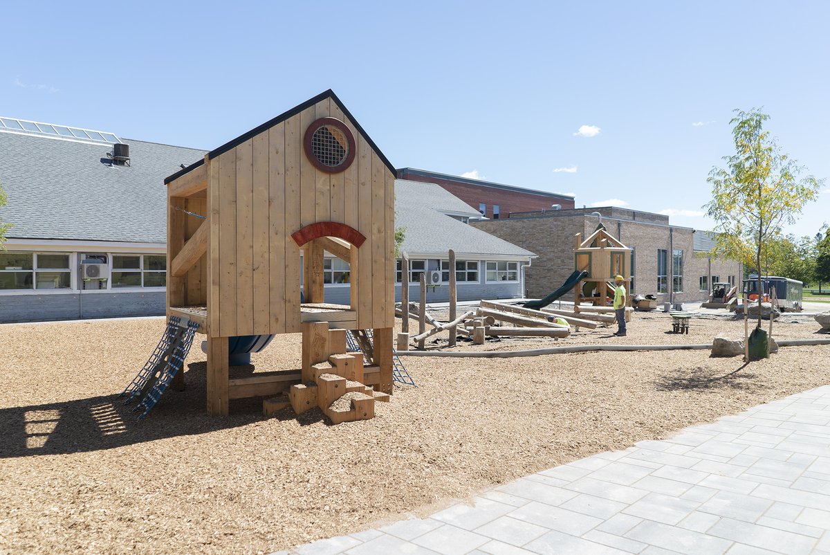 TheCDS1972's tweet photo. 🏫When you arrive back on campus next week, you'll notice some big changes with the Building Magic Junior School build. Here's a sneak peek!🟩🟦
#CDSturns50 #buildingmagic #educationwithbalance https://t.co/puW98Wh0L1