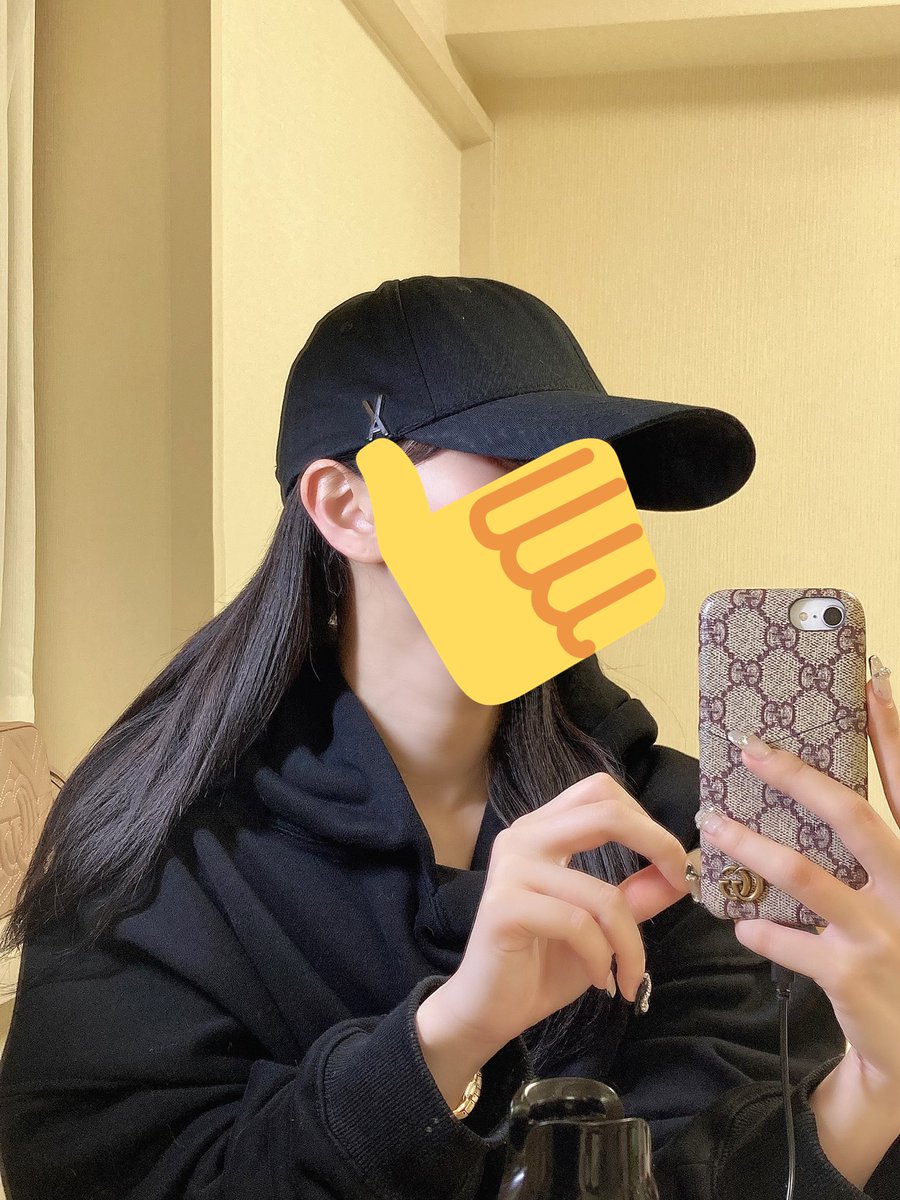 ramaaaaachan's tweet photo. 顔が鬼長くてキャップ似合わない民だったんだけどTWICEミナちゃんがよく被ってるこのキャップだけはずっと被り続けている🫠これ被ると何故か顔小さいねって言われるデカいのに！ https://t.co/ODEw5NIMx4