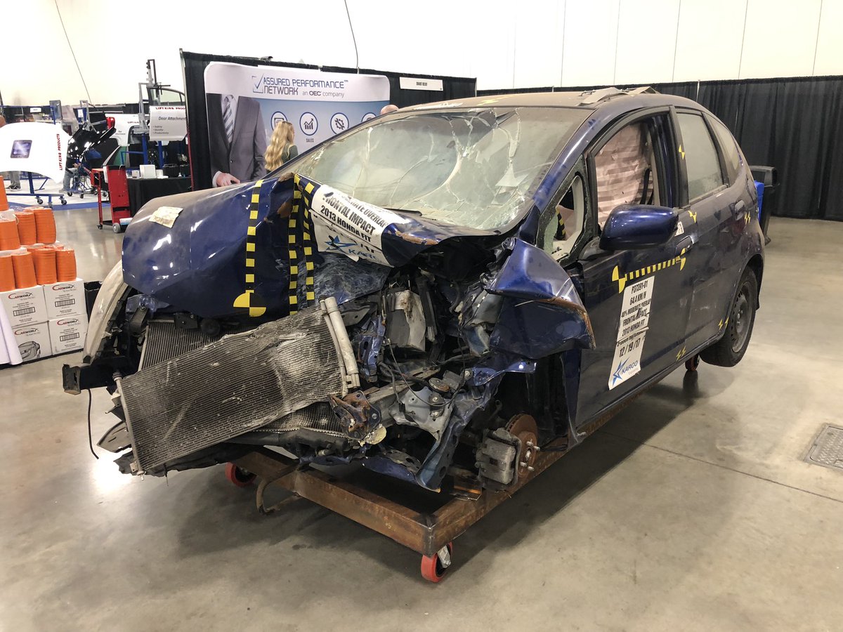 TeccW_Collision's tweet photo. Had a great student turnout at the Texas Auto Body Trade Show last weekend.  Car show, free stuff, educational seminars, and great industry connections. https://t.co/oKJUj212na