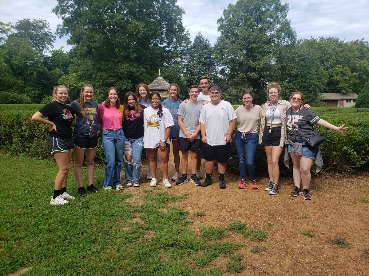 HonorsEnglish6's tweet photo. We made it! #NewHarmony #UtopiaProject https://t.co/QPc7FYLcQb