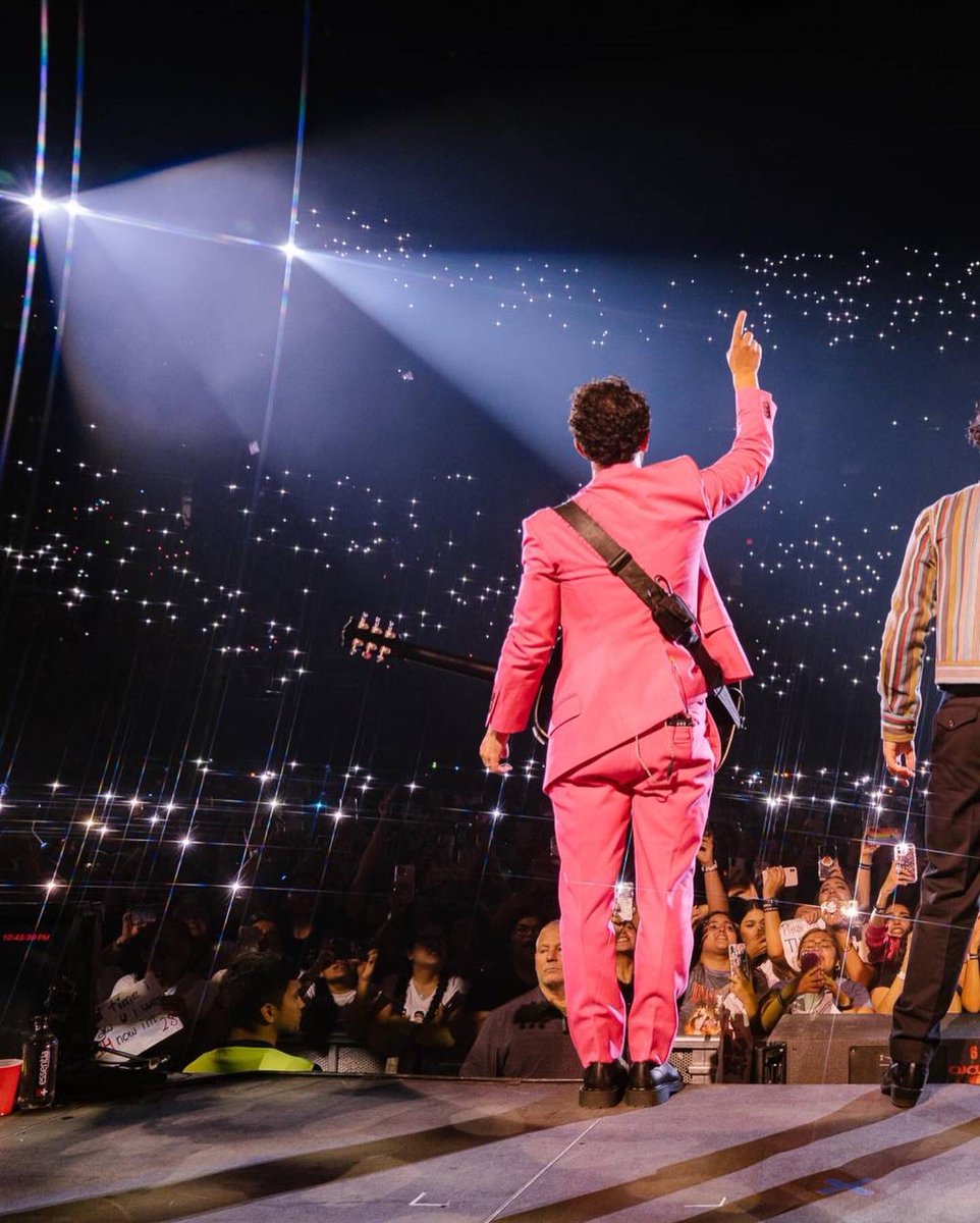 jonasbrothers's tweet photo. Night 1 in Monterrey 🇲🇽 See you again tonight for round two!! https://t.co/XuMK8n5TWW