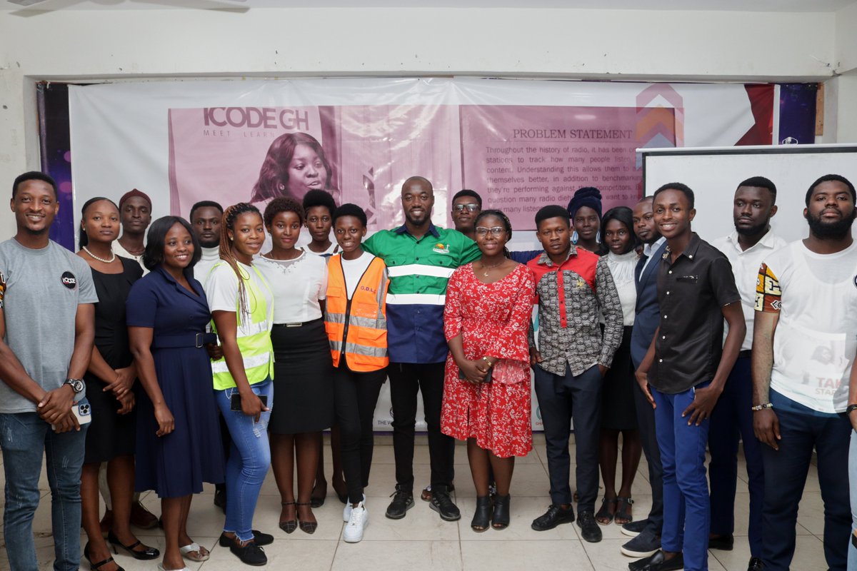 icodeteam's tweet photo. Other excerpt only the camera saw at the Takoradi Startup Summit
#icodegh
#icodeimpact
#datascience
#baseprogram
#python https://t.co/c9Yi95nWy1