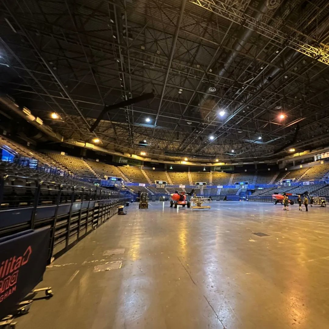 themed_creative's tweet image. Check out the size of this arena! 😲🎵  

I recently provided support for Colour Sound Experiment Ltd for a very special show indeed - #DiljitDosanjh!

It was an amazing night. Hands up if you wish you were there! 🙌  

#MediaProduction #ShowProduction #ColourSoundExperiment