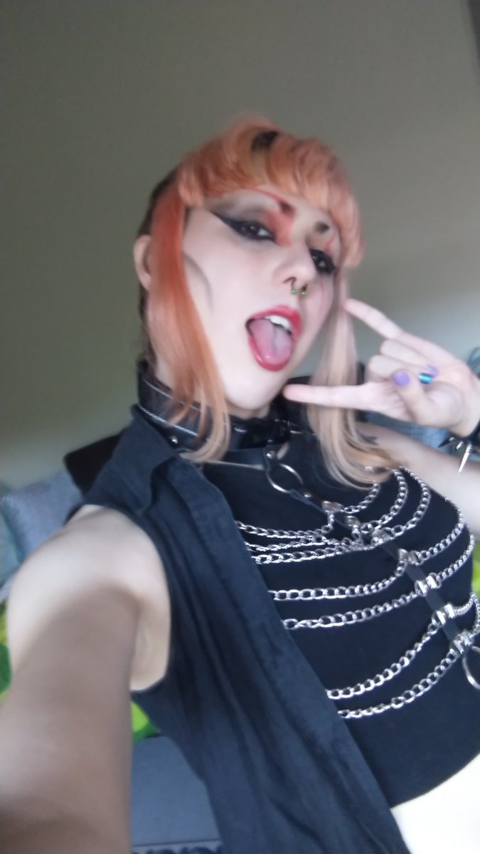 altered_ryn's tweet photo. Everytime I cut my hair I feel like I look gayer, maybe on day it'll be gay enough to stop the cis het men from hitting on me. https://t.co/e07A5fj5qA