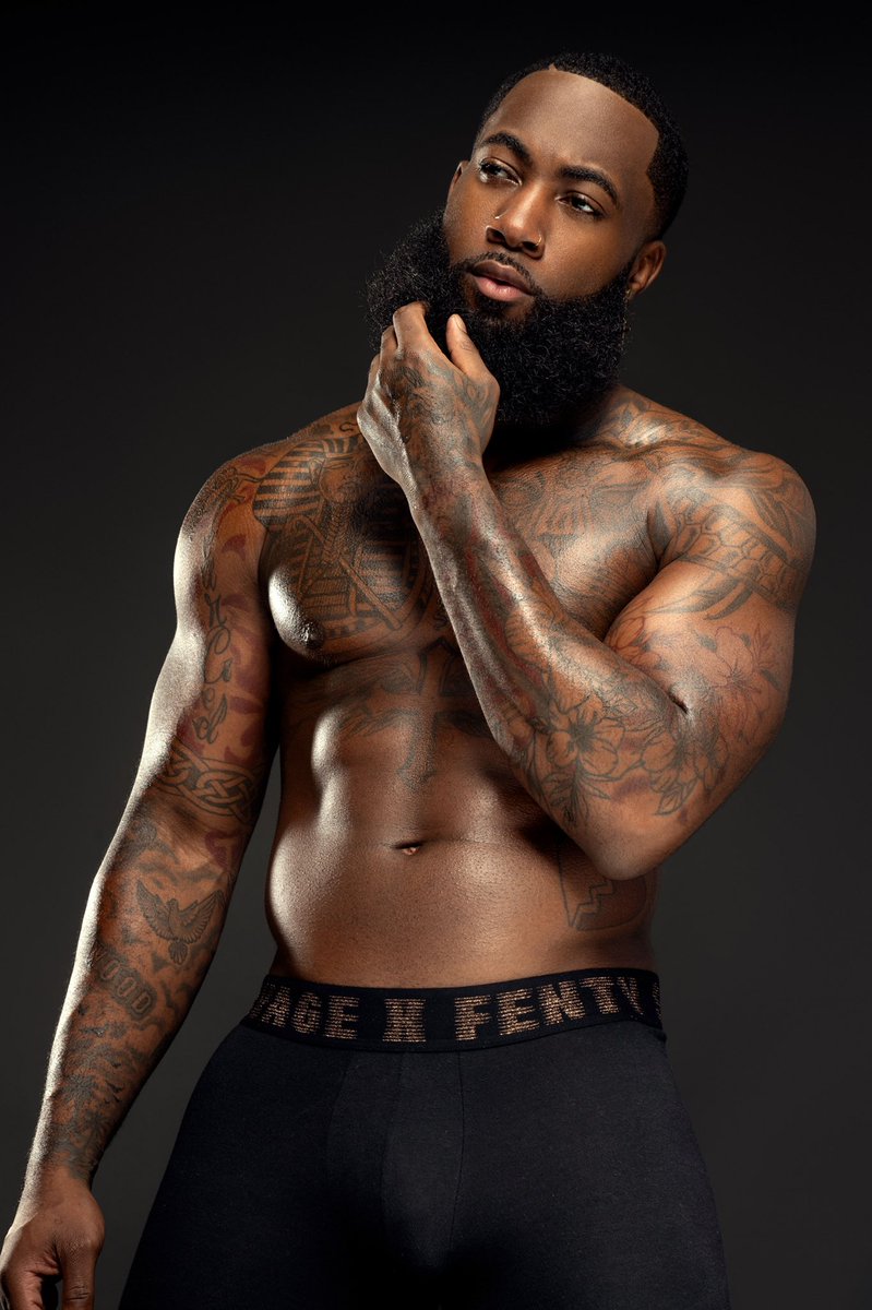 Metelus on Twitter: "🤎🤎"