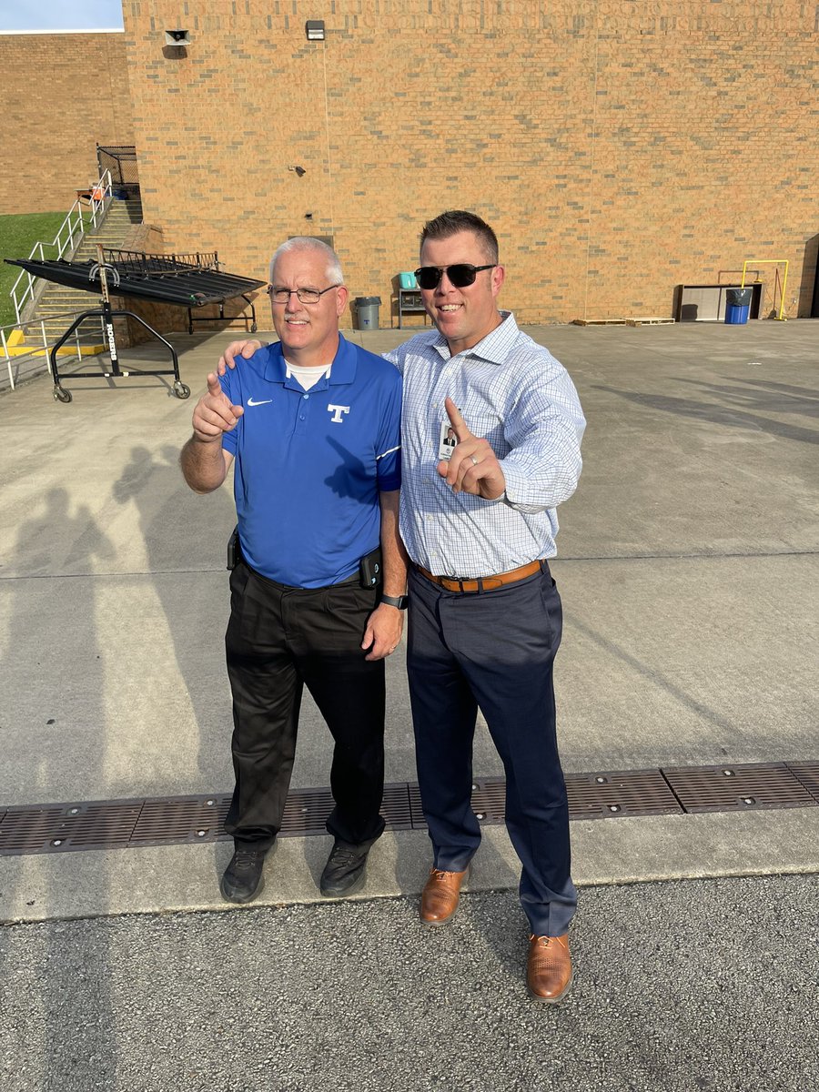 TRINITY_MLUCAS's tweet image. Hardest working Hiller! Mr. Aaron Scott! He does it all!  #TrinityPride