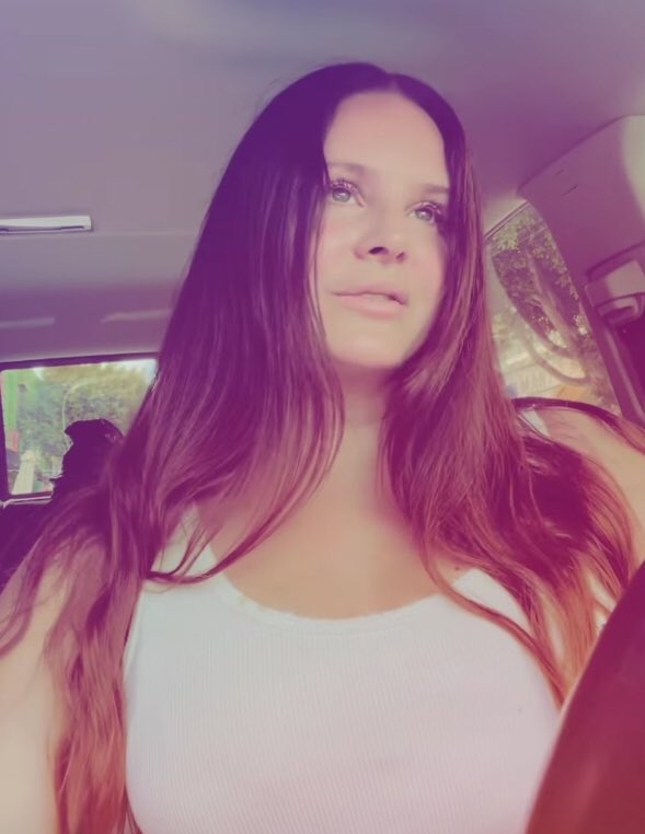 Lana Del Rey Venezuela on Twitter "Lana Del Rey luciendo preciosa en un nuevo video vía