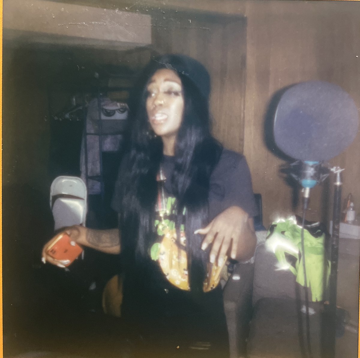 msToryRena's tweet photo. PoeticT - "17" BTS studio session https://t.co/FL40Z3NOZK via @YouTube https://t.co/UTz9B8Rfxr
