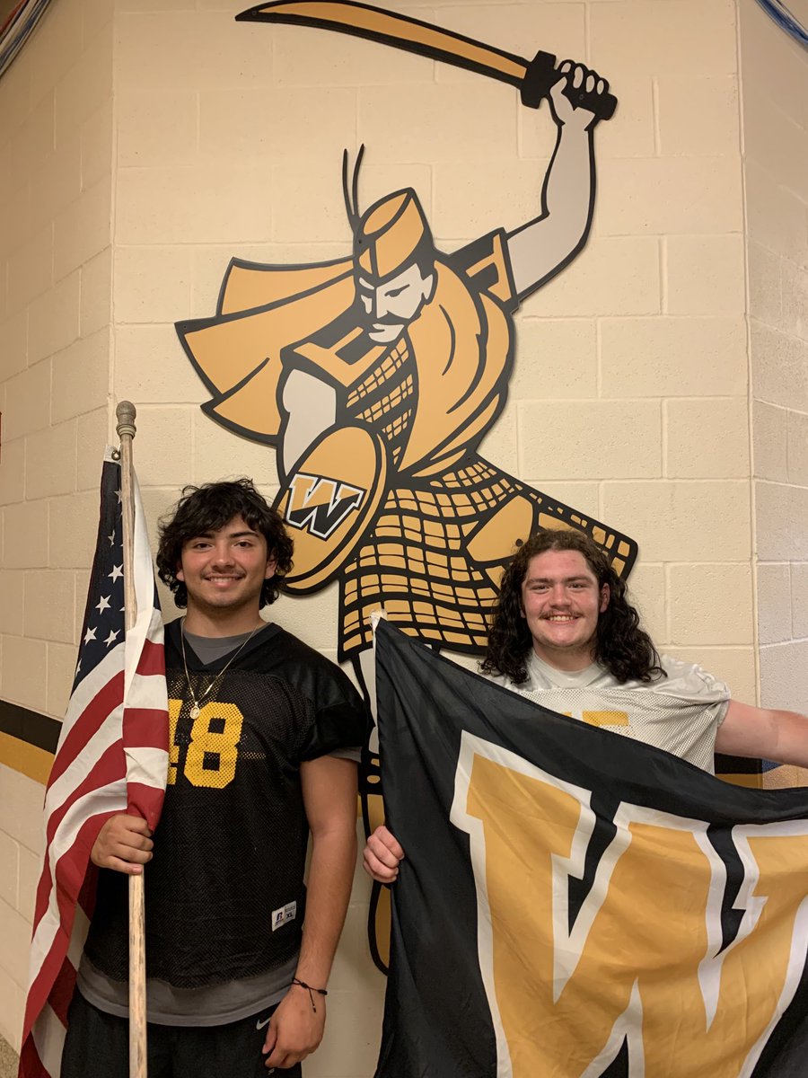 Coach_Colaprete's tweet photo. Congrats to Andrew Andrade ⁦⁦@AndrewAndrade22⁩, major: pre-engineering and Roman LaBrosse ⁦⁦@LabrosseRoman, major: Sports Education! Our Week 1 flag-bearers for their performance at practice this week. Find A Way!  #GoScots #WoosterAlumni #FightingScots #WooNation https://t.co/iyqIQasBxT