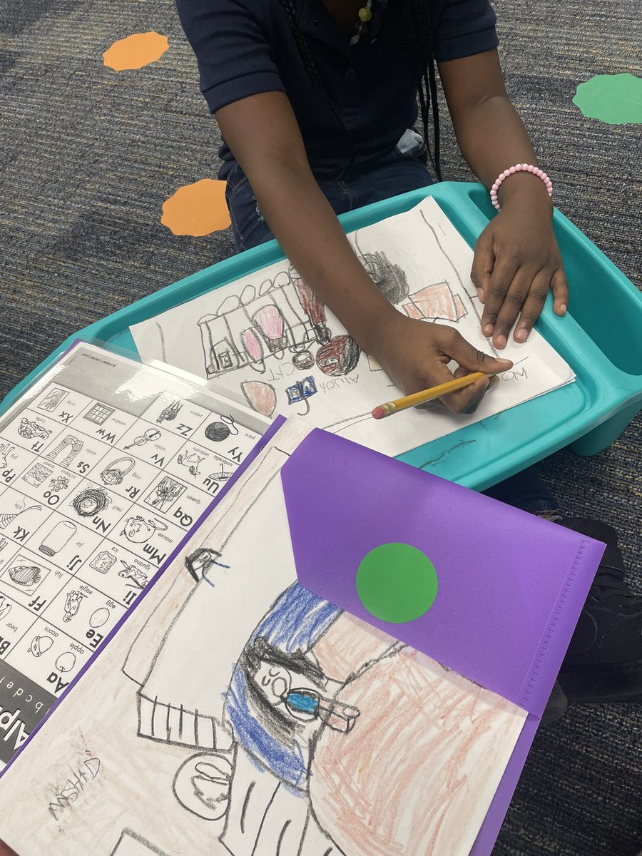 Ms_Bartholomew1's tweet photo. We 💙 writing workshop! @CFISDLieder https://t.co/nNLY3j74QE