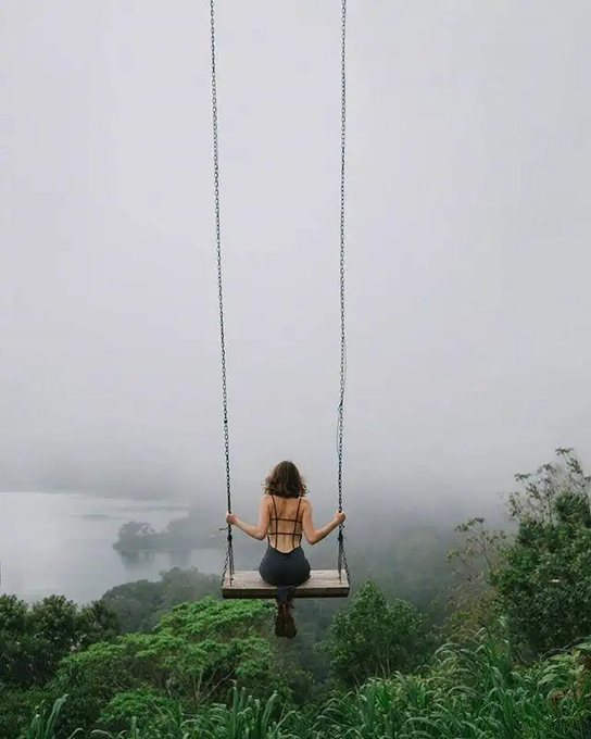 cryptogirl0728's tweet photo. The quiet and slow life of the years is self-sufficiency with capital and self-confidence, not laziness but just living and deceiving oneself. https://t.co/zwsAlocdhn