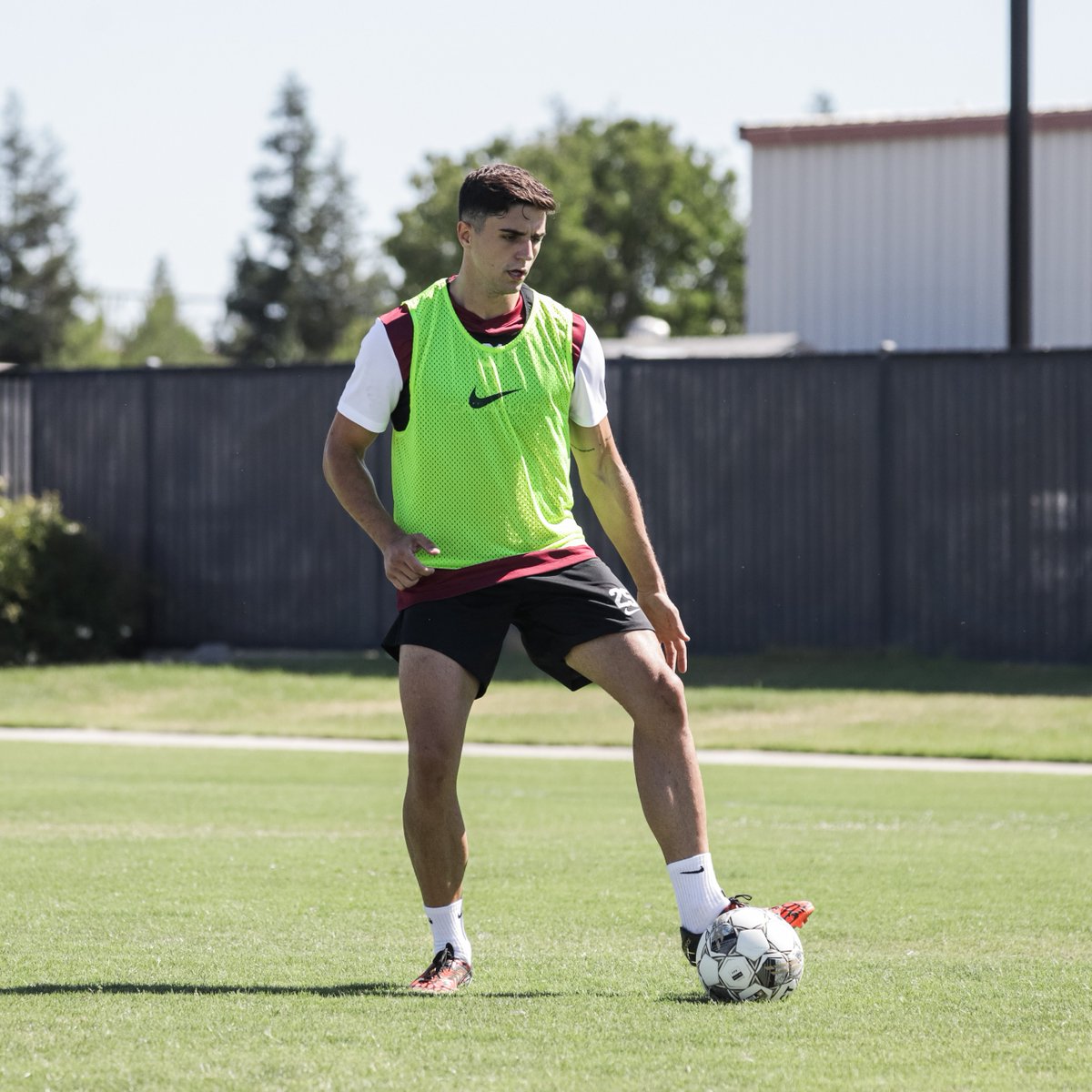 📰 MEDICAL UPDATE: Defender <a href="/DJReynolds25/">Danny James Reynolds</a> successfully underwent a procedure to reconstruct a torn anterior cruciate ligament in his right knee, and is expected to miss the remainder of the season.

Wishing you the best on your recovery, Danny. 💪

🔗 bit.ly/3CU4PVD