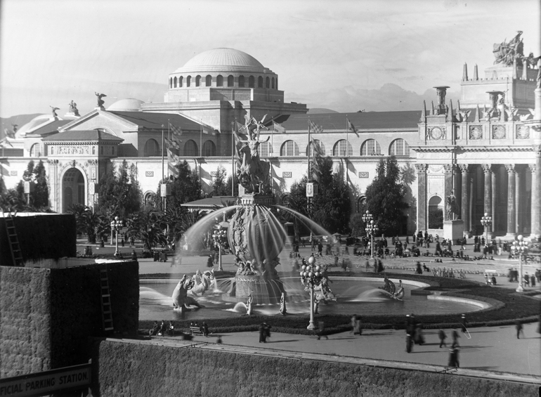 it is actually just so wild that these buildings used to exist in San Francisco

the Palace of Fine Arts is just the tiniest taste of what's left from the 1915 expo