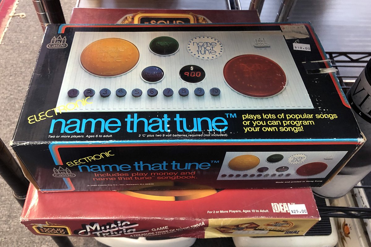 Does Austin still have a circuit-bending scene? I saw this at Top Drawer Thrift, and it seemed to be begging for bending. (cc <a href="/cotfg/">COTFG</a> )