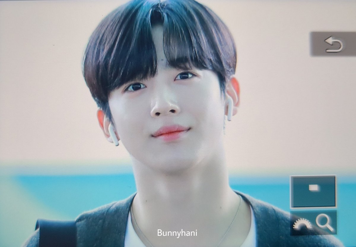 Bunny_hani0922's tweet photo. 220903 ICN 출국

천사세요??ㅠㅠ

#KIMYOHAN #김요한 https://t.co/OapY8P0W8F