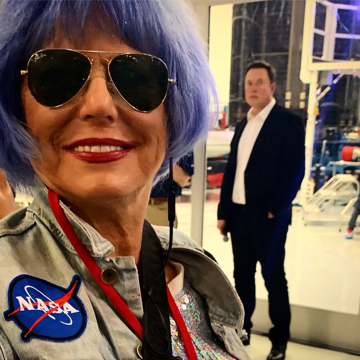 LadyRocketSpace's tweet photo. @Edster59_ @CopernicSpace @elonmusk @GBSavant This is amazing and since you minted on the @spaceibles - a true #SpacePlatform lets send it @elonmusk way and set up a unique version for him to support my Space kids, Thank you for your quest with @spaceibles,@GBSavant @LadyRocketSpace Foundation! https://t.co/cRNDbN8xSk