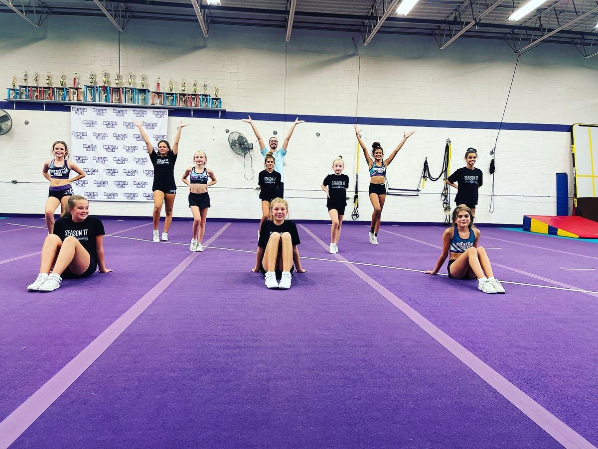 NorthStar_Cheer's tweet photo. Galaxy Choreography done!✨#ready #season17 https://t.co/J7BF9RBipa