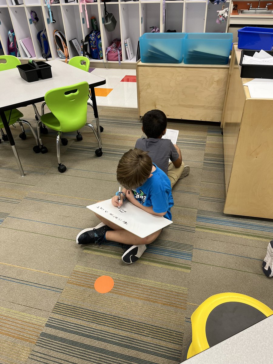 MsKim_First's tweet photo. What a wonderful first week of school! @HortonsCreekES @HCES_1 #togetherisbetter https://t.co/P23ksjWYyz