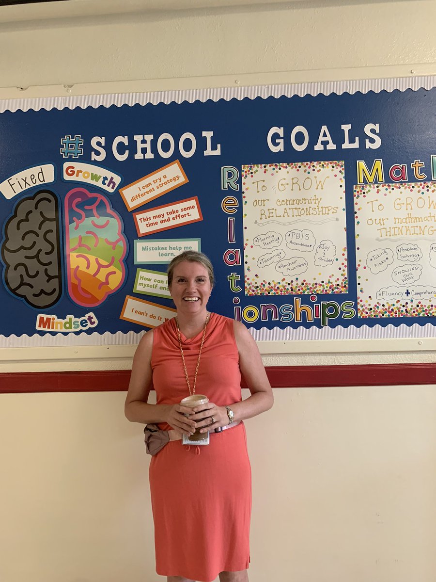 drjtfranco's tweet photo. What a way to end a great 1st week of school @PPSConnect-thanks to @WestSylvanMS, Ainsworth, and the Odyssey Program @CrystalLGassert https://t.co/xNrZLtR30y