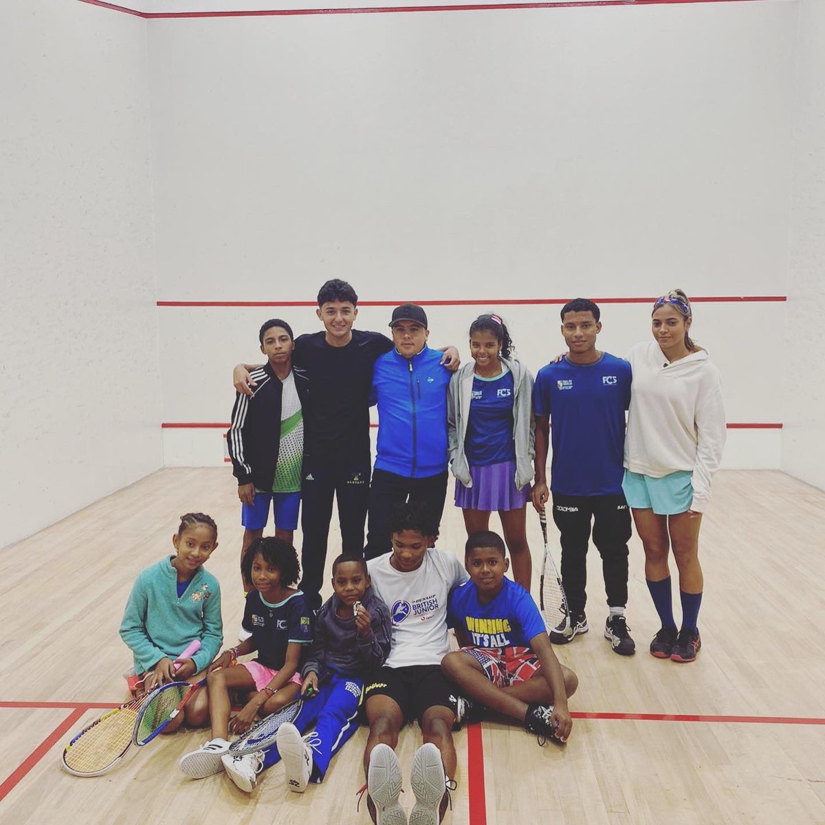 ¡EXCELENTES RESULTADOS! 👏🏼👏🏼👏🏼 Nuestra delegación de <a href="/SquashUrbanoCol/">SquashUrbanoColombia</a> logró buenos resultados en la V Válida Nacional de Squash organizada por la <a href="/SquashColombia/">Squash Colombia</a> y la Liga de Squash de Cundinamarca en el Pueblo Viejo Country Club 💪🏼💪🏼💪🏼🥈🥉
📸: <a href="/pipesquash/">Andres Gonzalez</a>