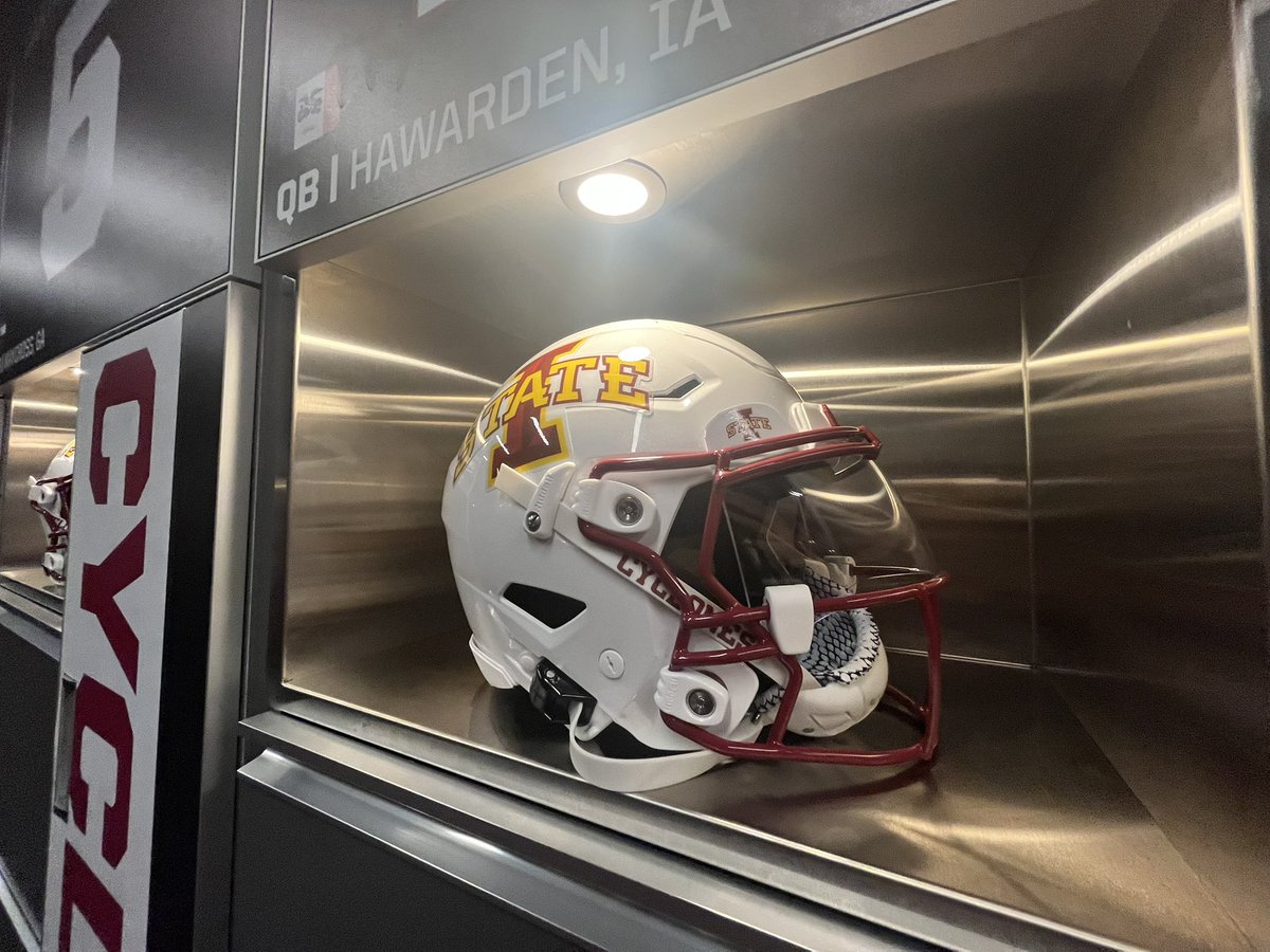CycloneEQUIP's tweet photo. Locker room is set!

#BeatSEMO

🌪🏈 https://t.co/pbJ9KG4DTk