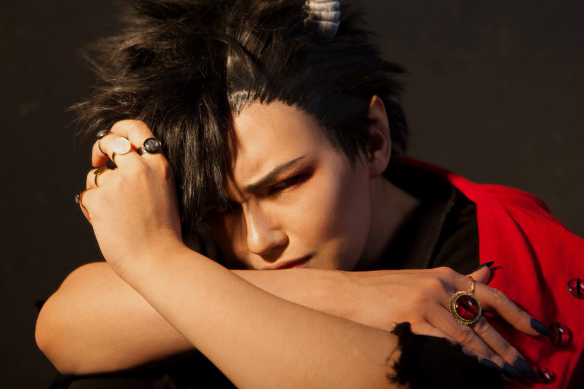 Aina_hisma's tweet photo. Лучше царствовать в аду, чем служить на небесах 

#haikyuu #hq #kuroo 
#ハイキュー https://t.co/onxWBlfHpt