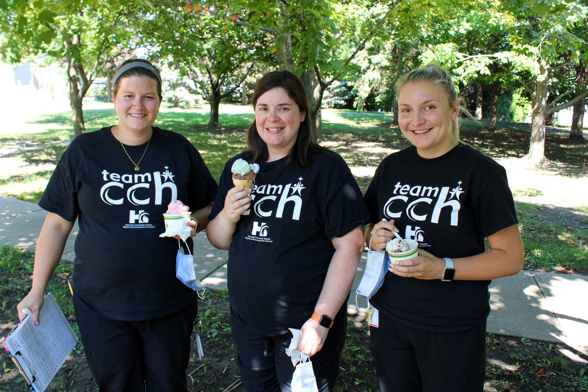 CCHCornwall's tweet photo. This afternoon, staff were treated to free ice cream courtesy of our Wellness Committee! Several managers and our Chief Human Resources Officer were on-hand to help serve our hard working staff their delicious frozen treat heading into the long weekend! https://t.co/fF2QElr3sa