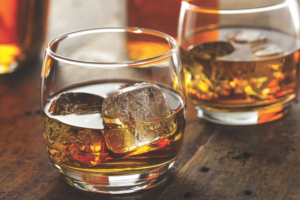 BourbonWomen's tweet photo. Mayor Fischer announced finalists for the “The Louisville” Cocktail Competition. @PeggyNoeStevens is one of the judges for the final round, for the official cocktail of the city. https://t.co/qVu4ZrOihI
#bourbonwomen #bourbon #cocktail #cocktailcompetition #Louisville https://t.co/AbYtos7HFe