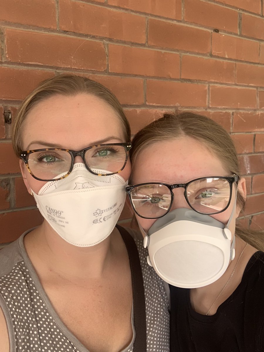 Cool cats wear masks 😎
#MaskUp #CovidIsNotOver