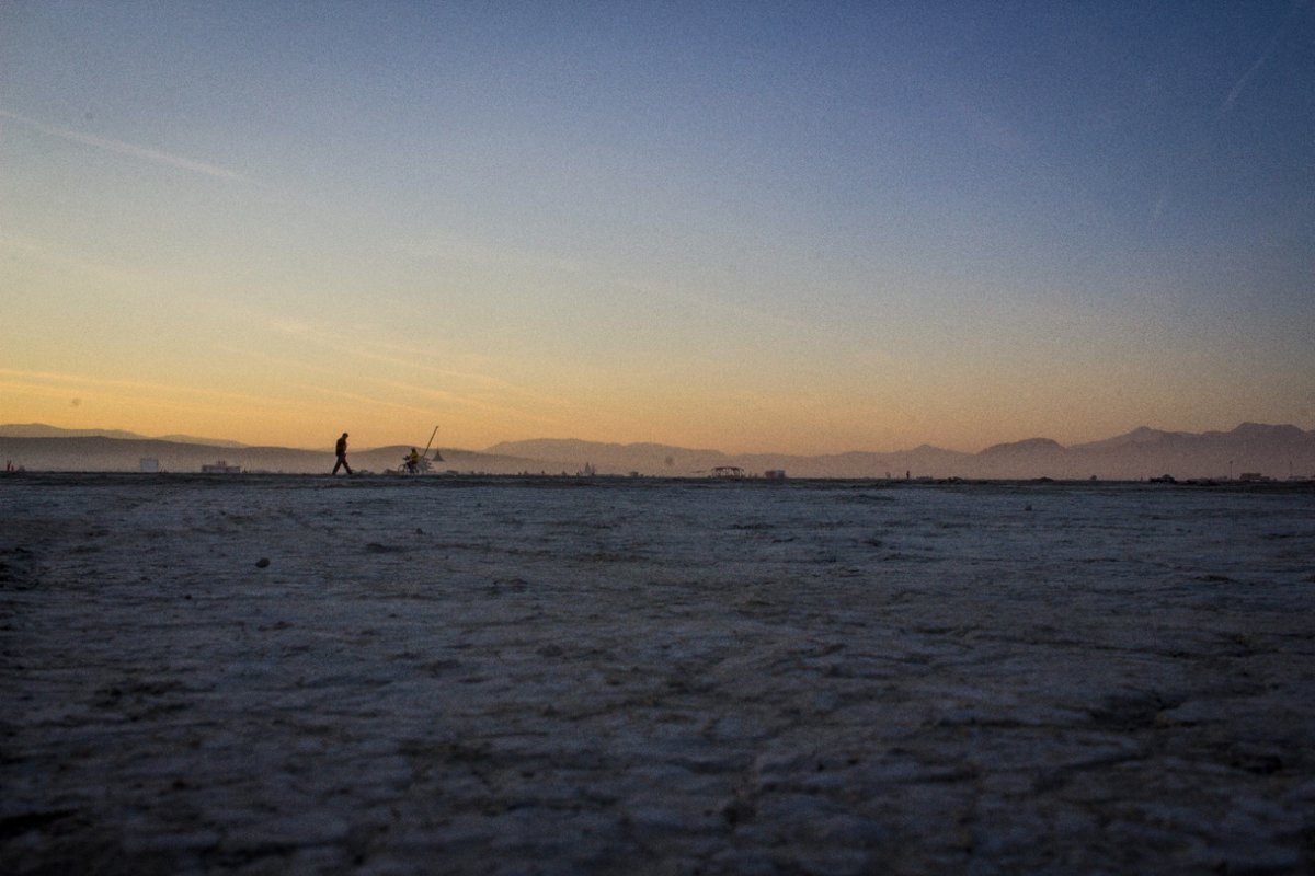 MrArash's tweet photo. Friday at #burningman I usually rev back up. Because it's Friday! I might've already stayed up past dawn one night and promised I would not be doing that again. #offgridhome at #burningman2022 https://t.co/Gel7N0dX3I