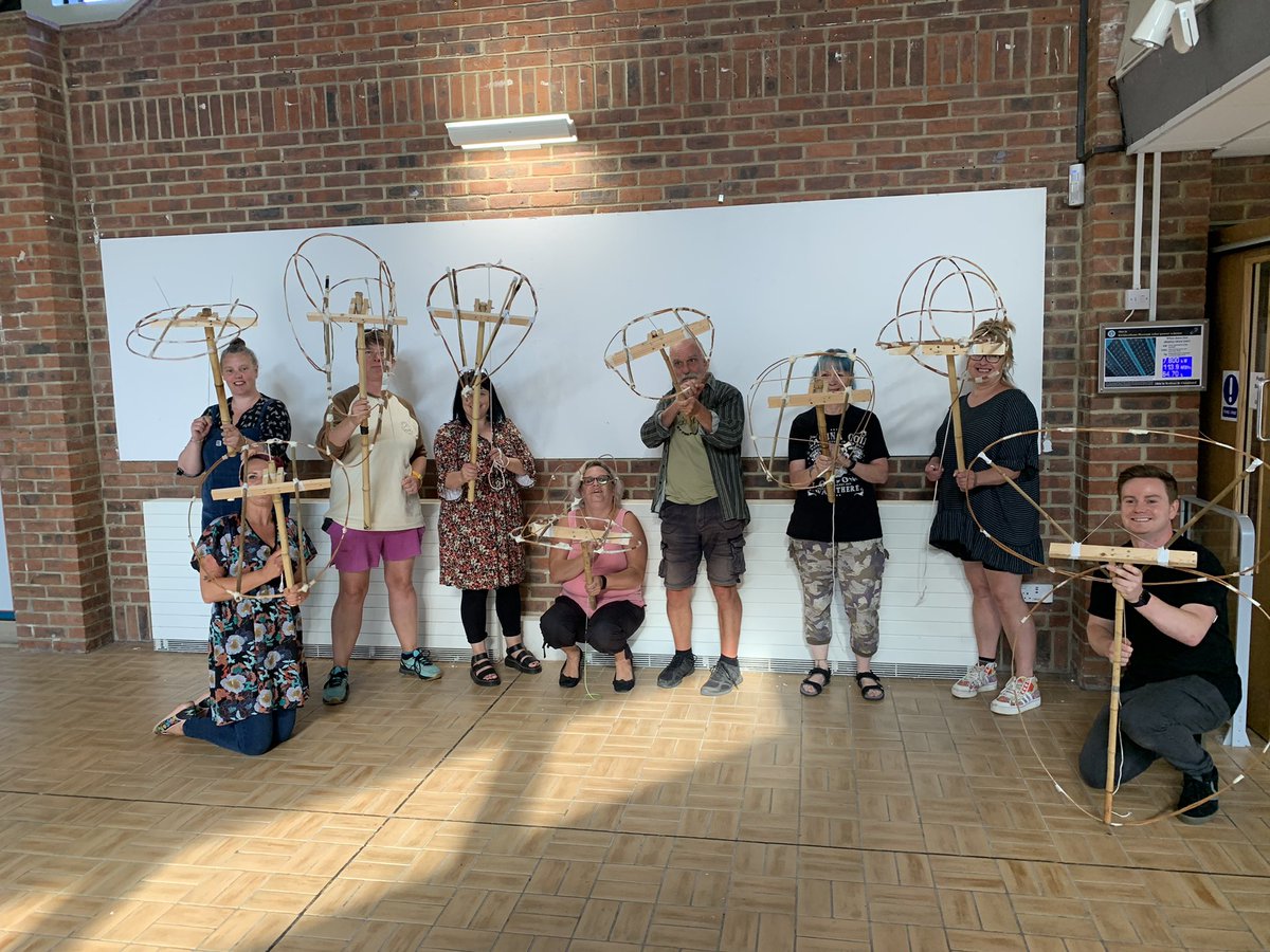 ThingumaTheatre's tweet photo. Enjoyed teaching a #giantpuppet mechanism workshop at the #KirkleathamMuseum #Redcar for #FestivalofThrift @Borderlands_CPP. Showed folks how our puppets work then everyone made a head pivot mechanism of their own.
#giantpuppets #puppetworkshop #puppetry #lanternpuppets https://t.co/FOZV8lfRVI
