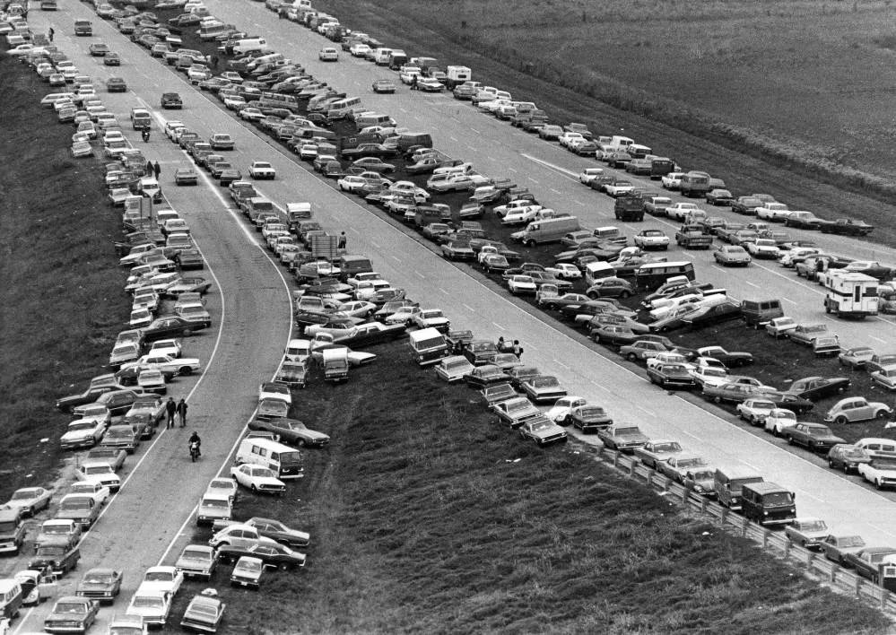 HistoricInd's tweet photo. 50 years ago today, the disastrous Bull Island Festival was held in Posey County. The rain-drenched event brought 4x the expected crowds and ended in two deaths. https://t.co/iiILWtKCe7 https://t.co/BiB1Jw4FLZ