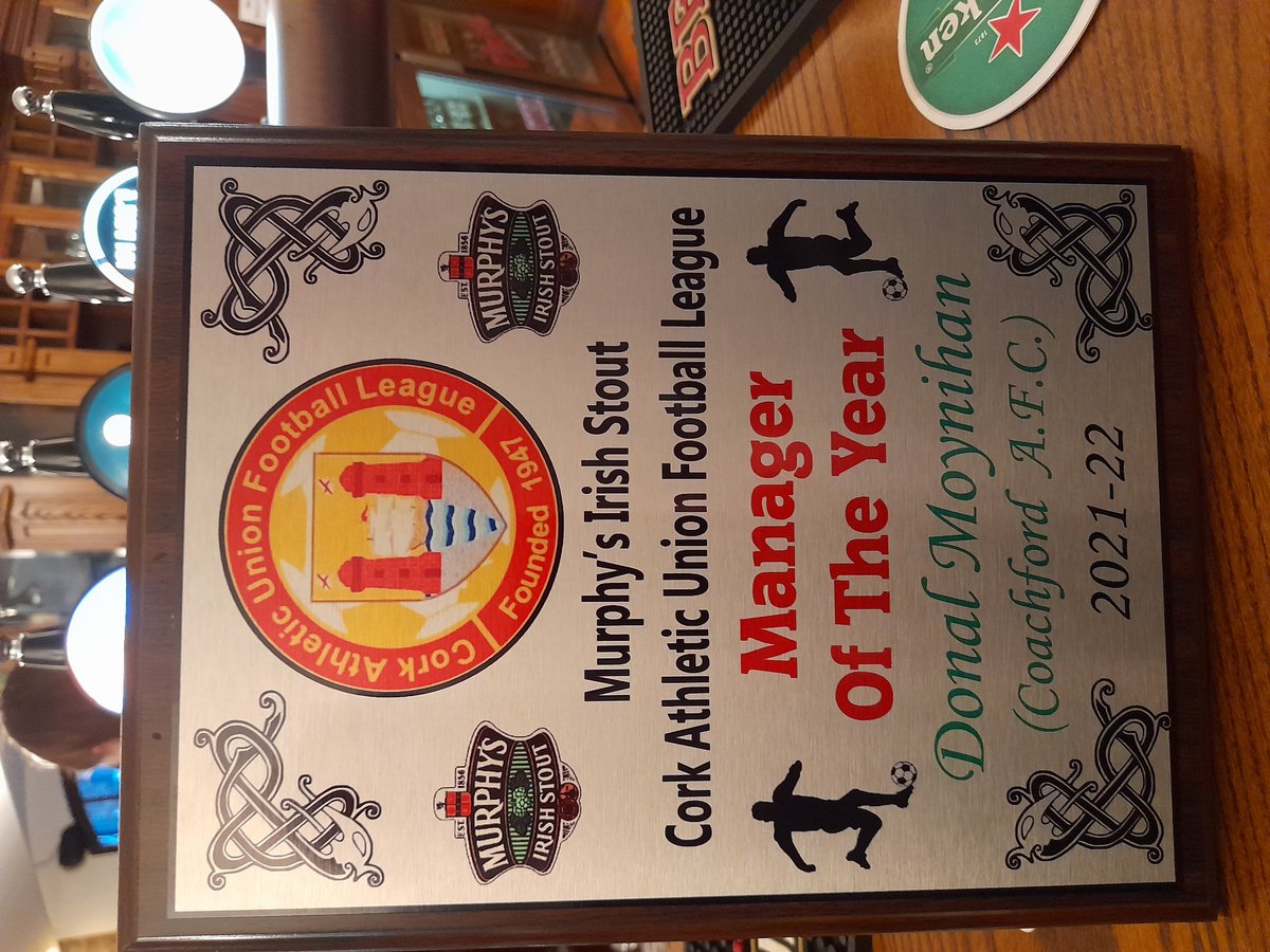 Coachford_AFC's tweet photo. Thank you to @CorkAul @Heineken_IE for a great night at the first Cork AUL awards night in 3 years. 
Well done to @strandunited &amp; @DonoughmoreAFC on their awards 👏👏 https://t.co/PaSCbTN7J8