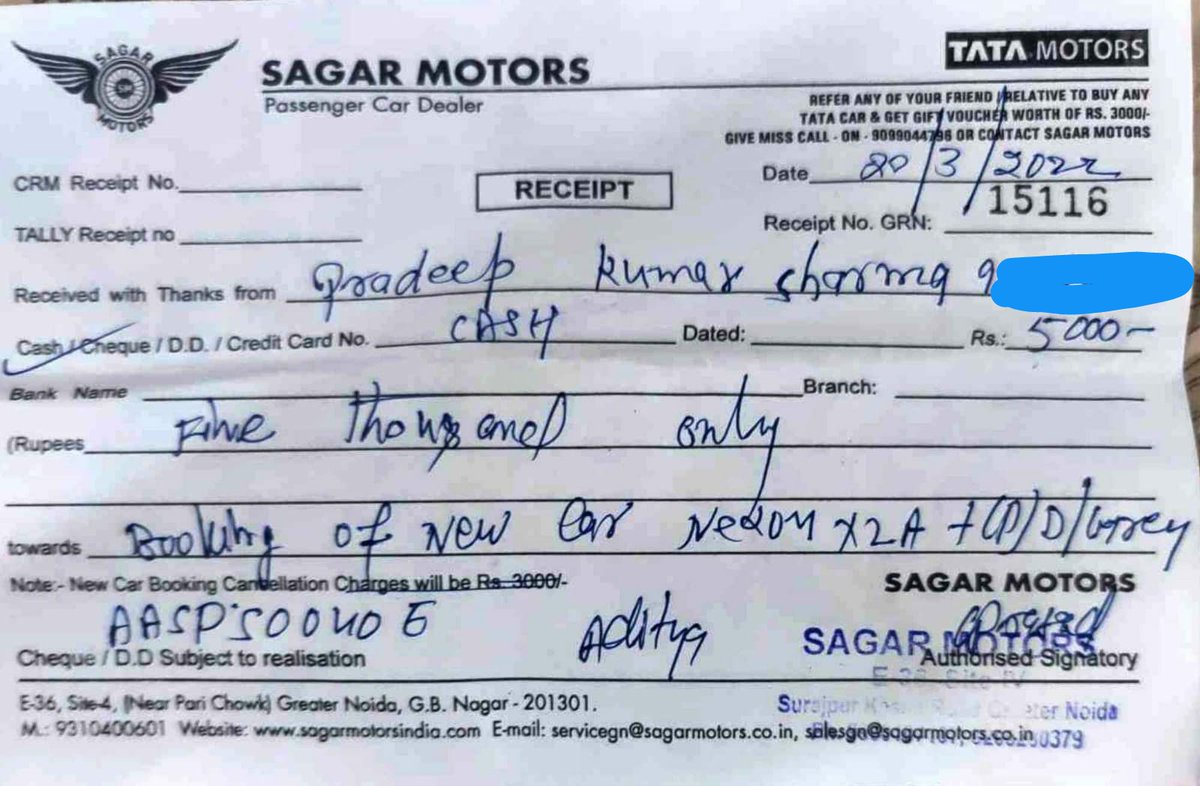vidhitweet's tweet photo. Been longest wait of 25wks,my dad an armed forces veteran has been waiting for his Tata NexonXZA+ frm Sagar Motors,G Noida
@TataMotors @tata_cars Is his wait only coz he bought it through CSD?@RNTata2000 has his decision to go wid make in India caused him to wait endlessly https://t.co/JXnjLXqmmi
