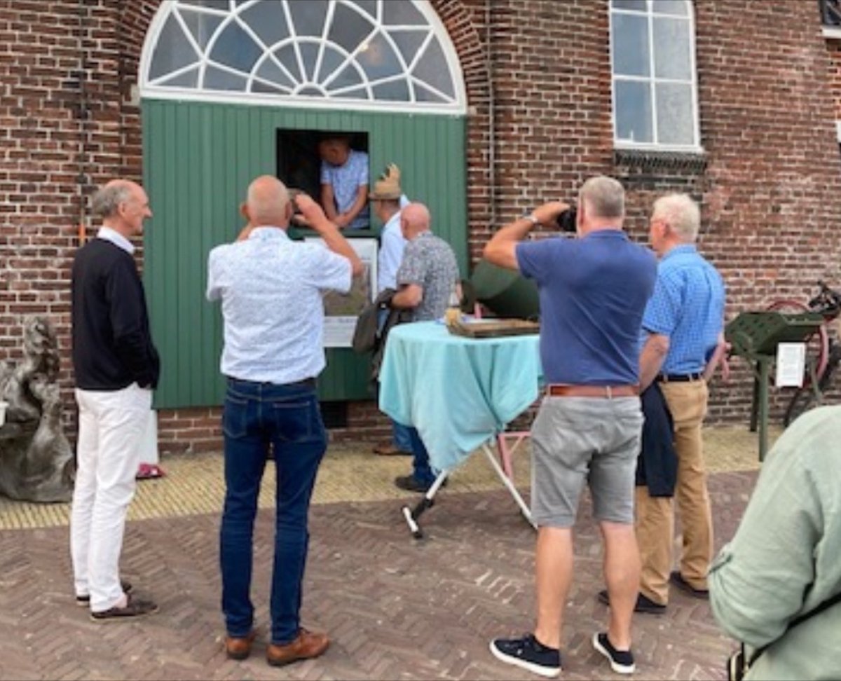 noord_anita's tweet photo. Vanavond een goed bezochte opening van Open Monumentendag bij Olie- en Korenmolen Woldzigt te #Roderwolde door wethouder @Alexwekema https://t.co/nFA3ukyaRk