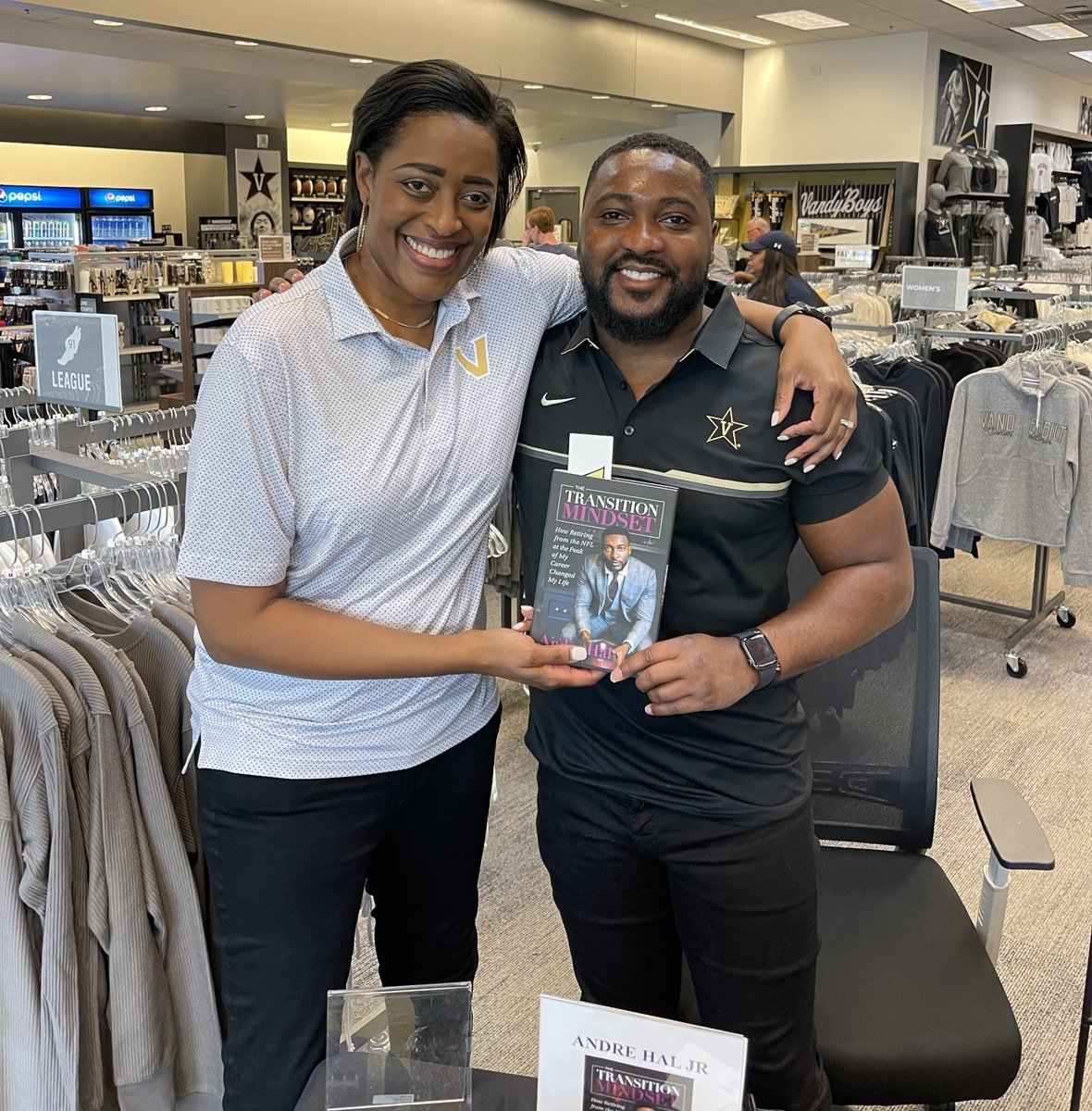 Candice Storey Lee tweet media