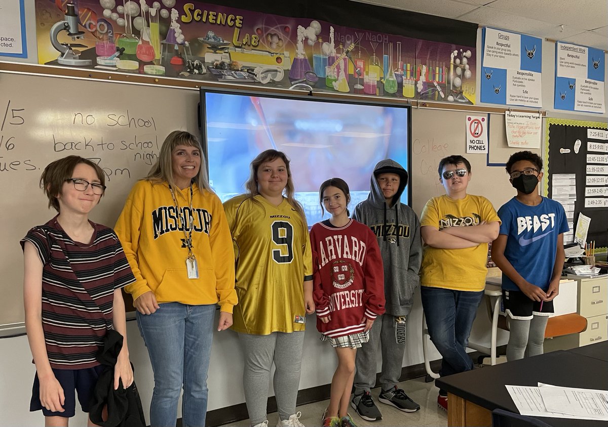 First hour college colors!