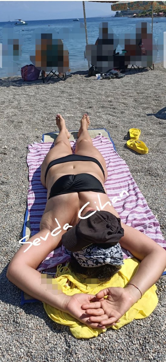 Bitmeyen Tatil Yapmışlarsa, Bize de Son Demlerinin Keyfini Sürmek Düşer 😛😛😛

#Holiday2022 #beachday #bodrum
#gümüşlük #yalıkavak #sevda