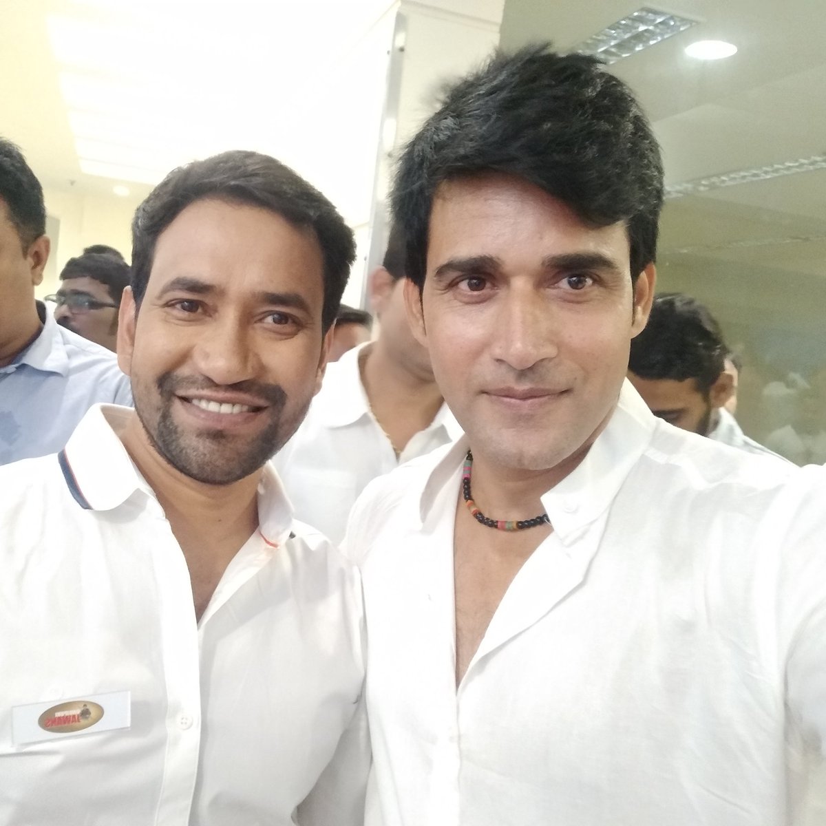 ayazkhanactor's tweet photo. #NewProfilePic https://t.co/AjSpfIQGYQ