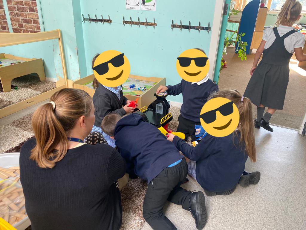 Mauricewood PS tweet media