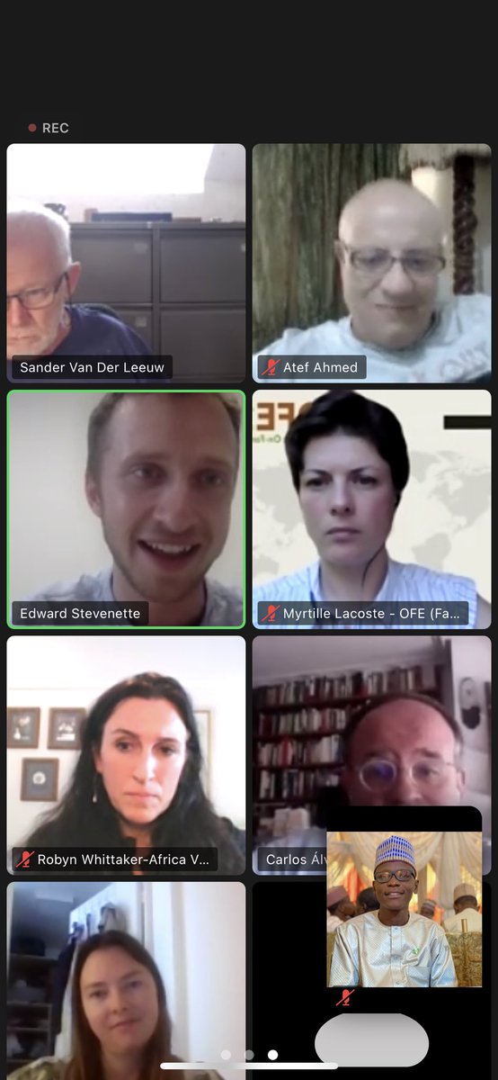 maihular's tweet photo. I’m glad to be part of the #UbuntuLearningCircle representing @StemClubProject 

This circle, co-founded by The @ClubOfRome and @Learninplanet  brings together a small working group of committed actors who are already active in remarkable #learning and #sustainability- https://t.co/ZcoMlqJZXU