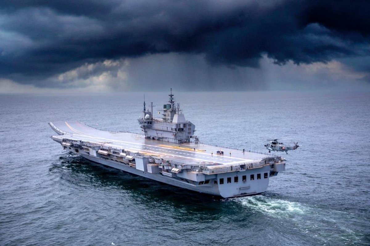 anirudhgarg_'s tweet photo. This sight is enough to strike fear in the hearts of our enemies!
Jai Hind 🇮🇳
Congo to all Indians worldwide as India got its 2nd Aircraft Carrier
#INSVikrant #INSVikramaditya #IndianNavy #navyflag #navy #indiannavyflag #PMonMaritimeProsperity https://t.co/oacQEWnY3w
